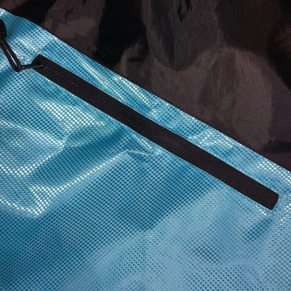 Reebok Drawstring w/ Zipper - Picture 4 of 4